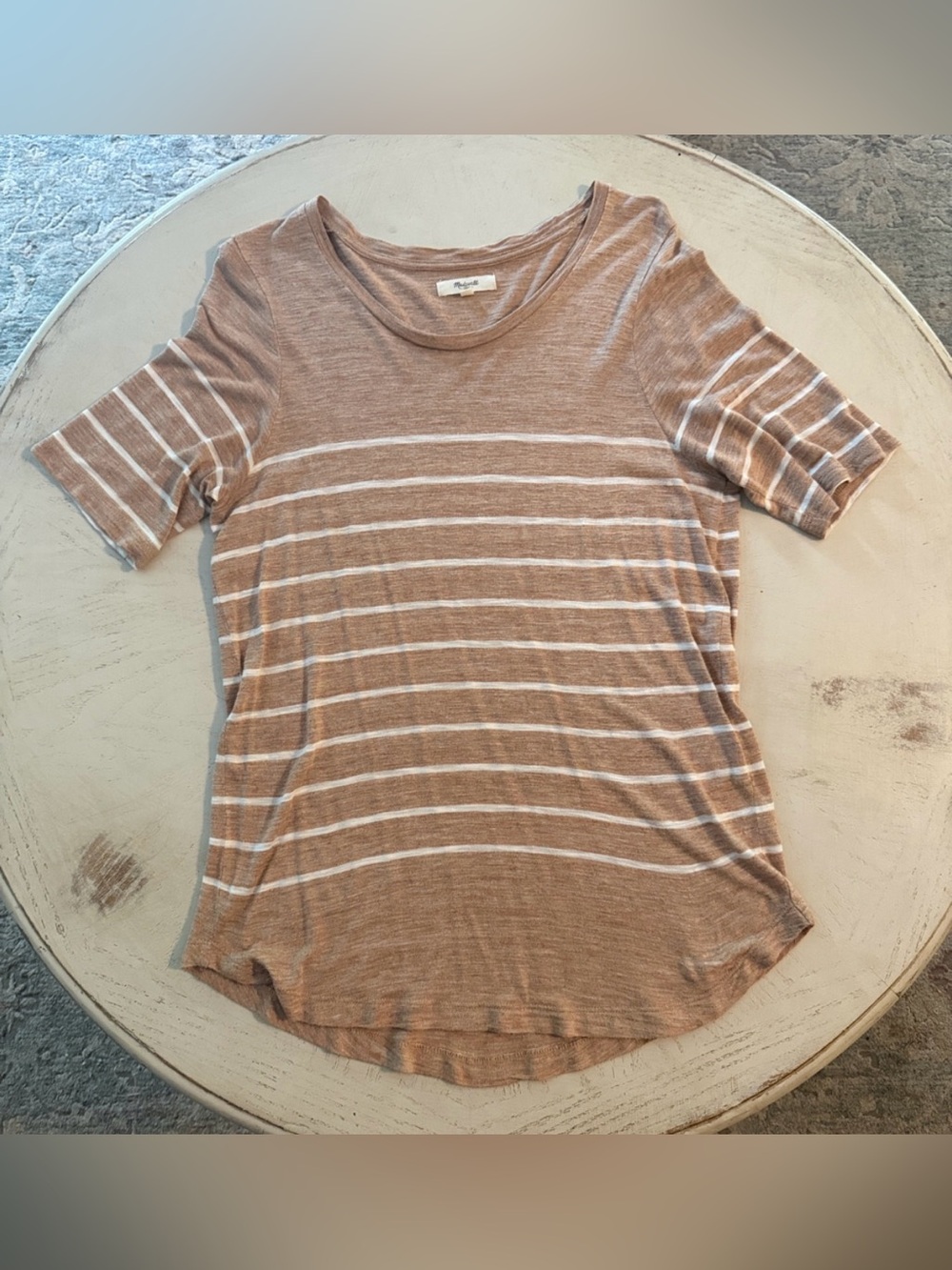 Madewell striped top sz medium curved hem elbow tee